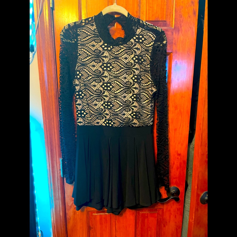 Lace long sleeve romper